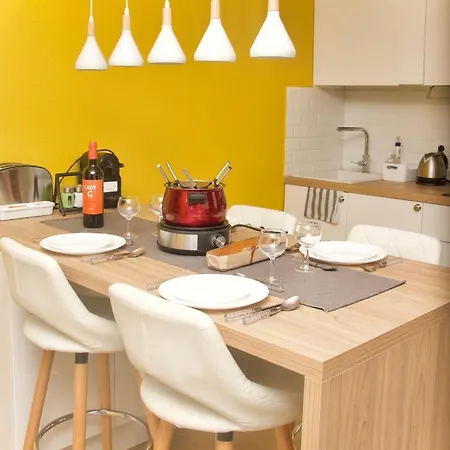 Apartment Entre Geneve Et Chamonix Au Pied Des Montagnes Cluses